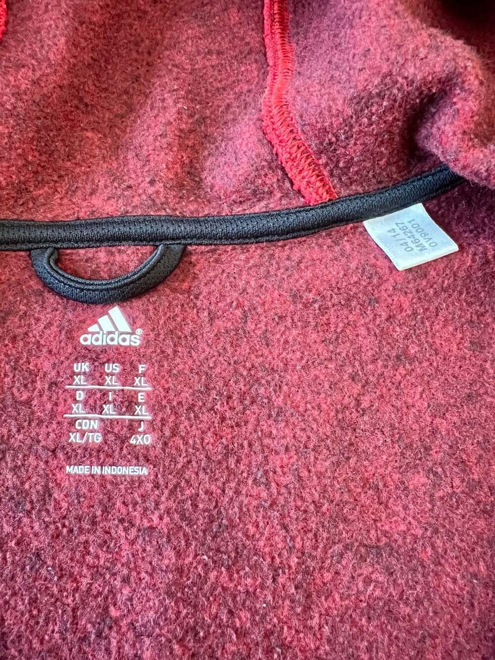 adidas Essentials 3-Stripes Fleece Hoodie - Red - Picture 7 of 9